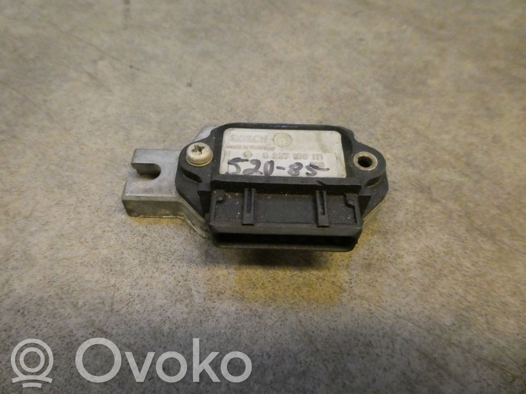 Module d'allumage   0227100111
