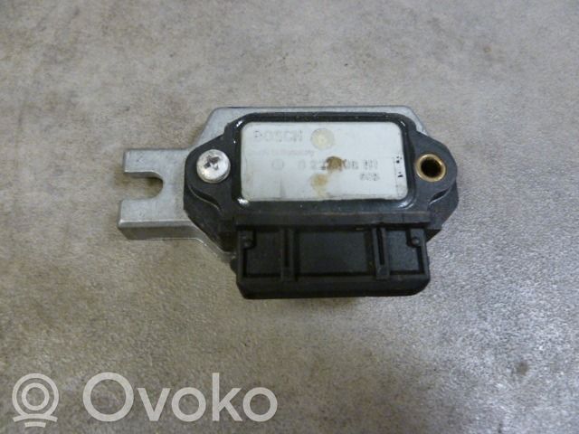 BMW 3 E30 Module d'allumage 