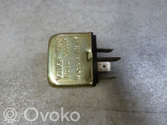 BMW 5 E28 Other relay 