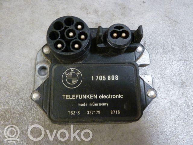 BMW 3 E30 Ignition amplifier control unit 
