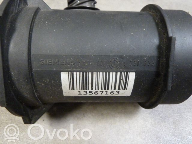BMW 5 E39 Mass air flow meter 
