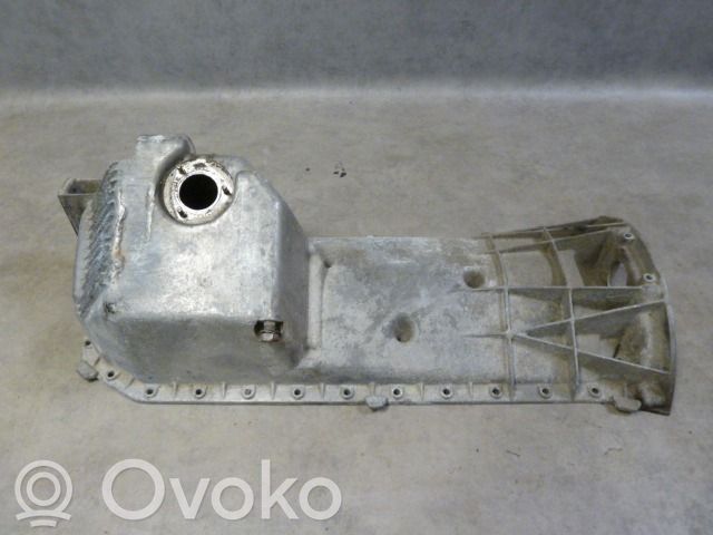 BMW 5 E34 Eļļas filtra turētājs / dzesētājs 
