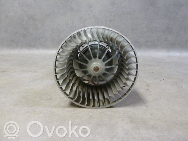 BMW 3 E46 Mazā radiatora ventilators 