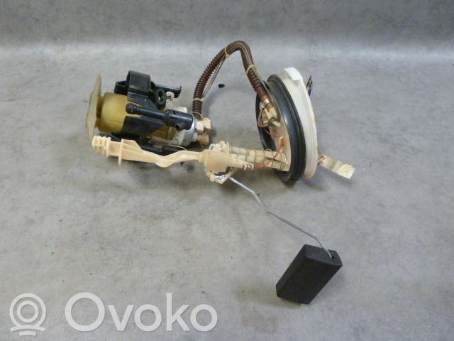 Bomba interna de combustible   1183130