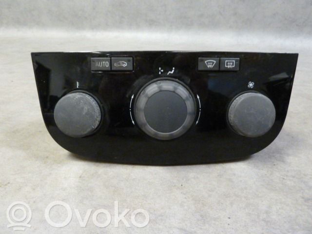 Opel Corsa D Climate control unit 