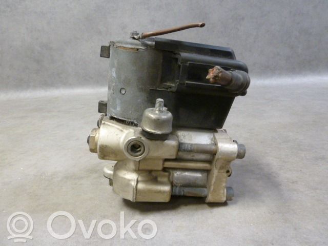 BMW 5 E34 ABS Blokas 