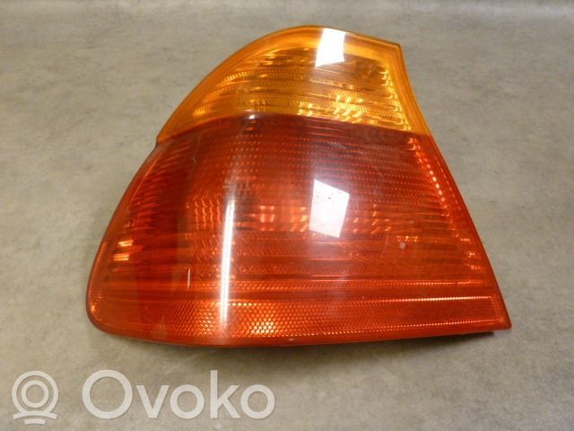 BMW 3 E46 Galinis žibintas kėbule 