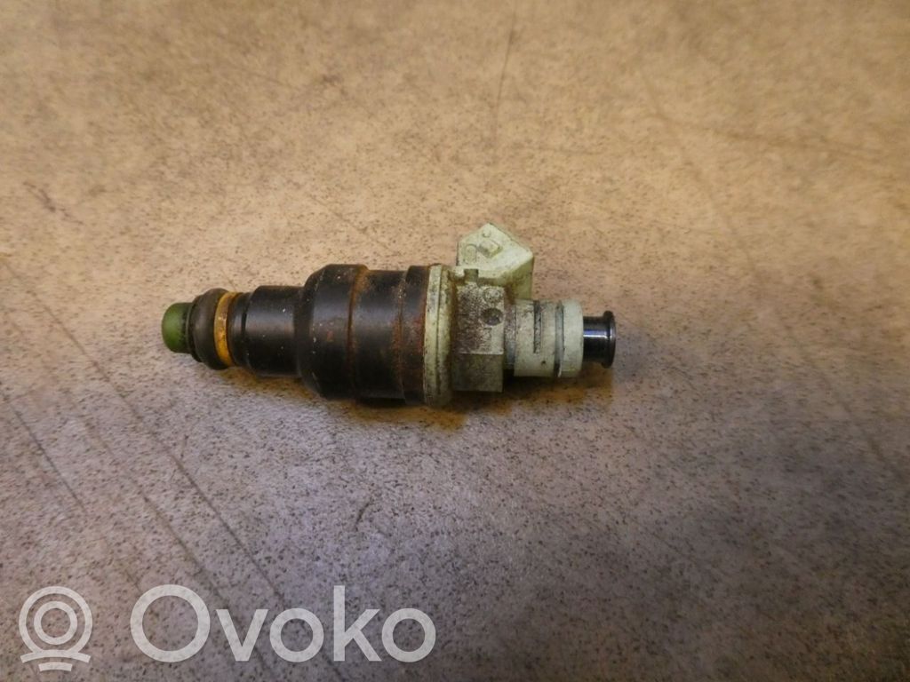 Inyector de combustible   173070,0280150804,3517283