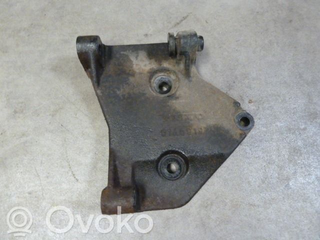 Generator/alternator bracket   9146919,B230FK