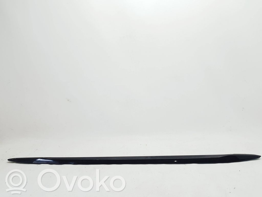 Audi A3 8Y Moldura del faldón lateral 