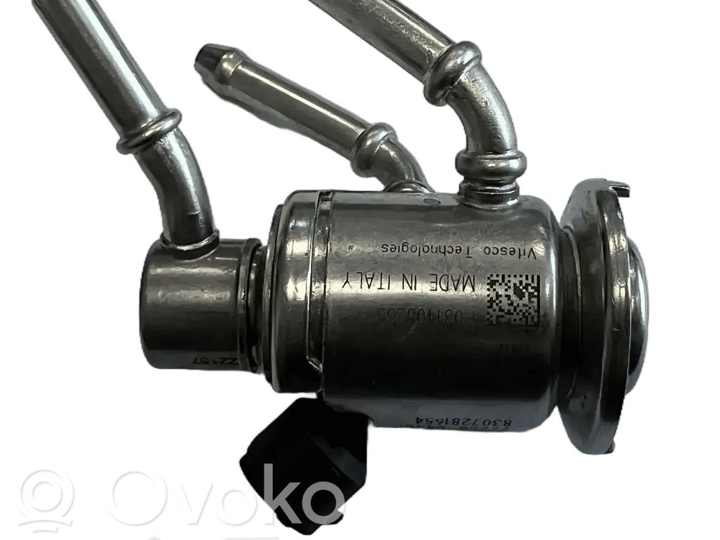 Opel Astra K Inyector de combustible 