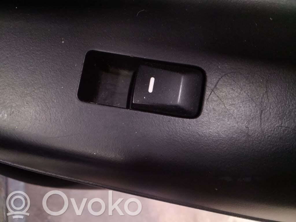 Electric window control switch   935751W010