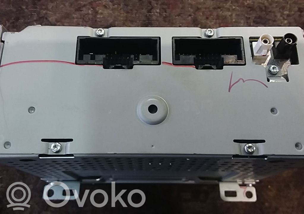 GPS navigation control unit/module   F1BT18C815GH