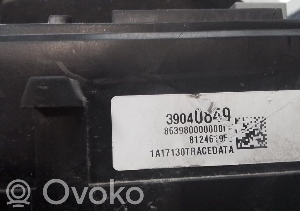 Opel Astra K Módulo de fusible 