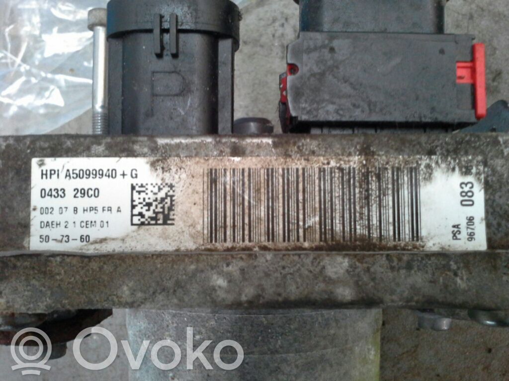 Ohjaustehostimen pumppu   4007ZS