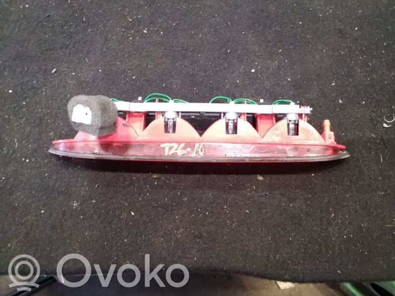 KIA Picanto Third/center stoplight 
