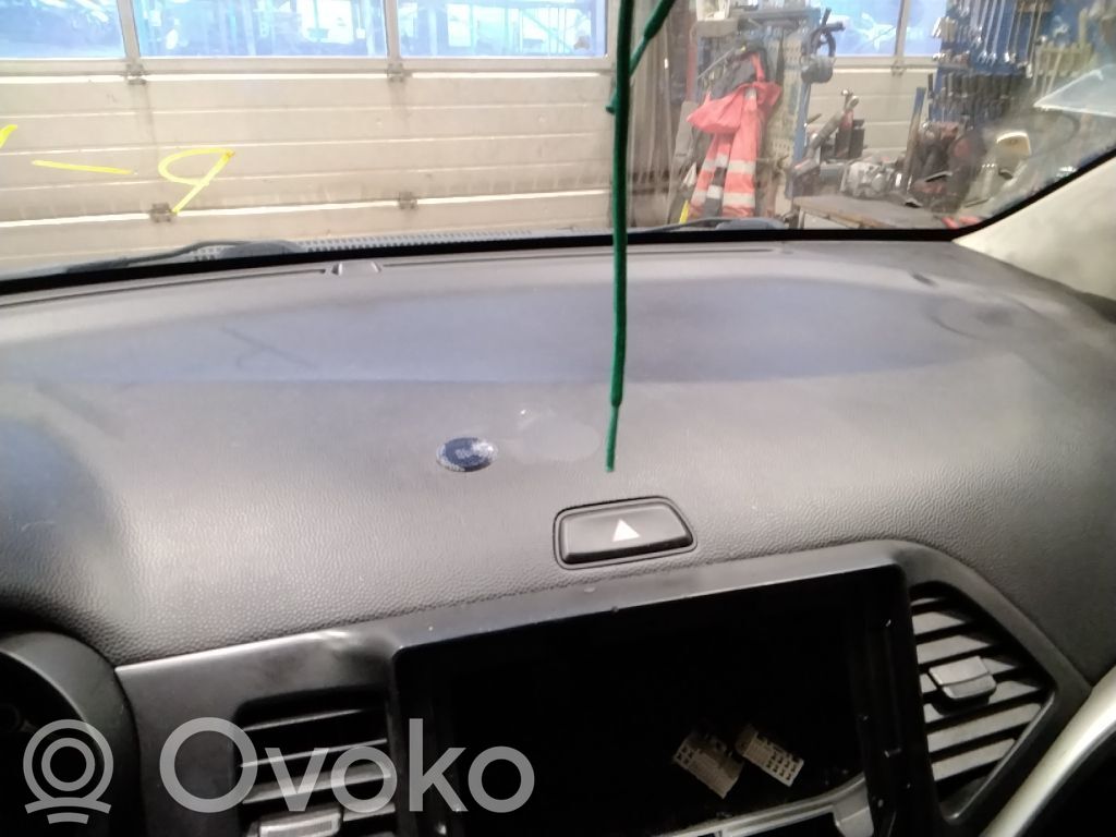 Панель   847101Y100EQ