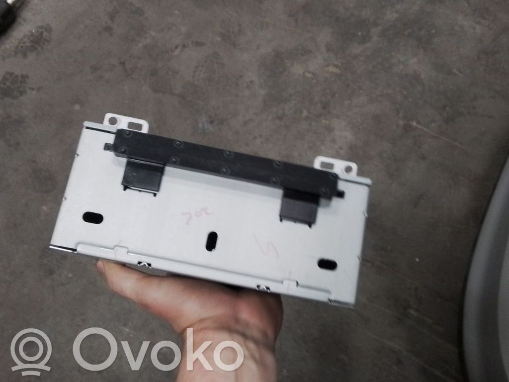 Radio / CD-Player / DVD-Player / Navigation   BM5T18C815XM