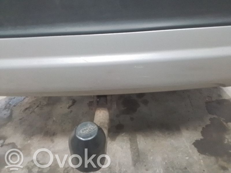Ford Kuga I Bamperis 