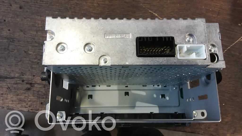 GPS navigation control unit/module   3910151K0