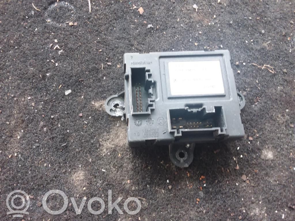 Volvo V70 Comfort/convenience module 