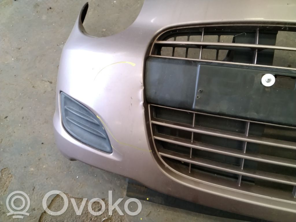 Suzuki Alto Parachoques delantero 