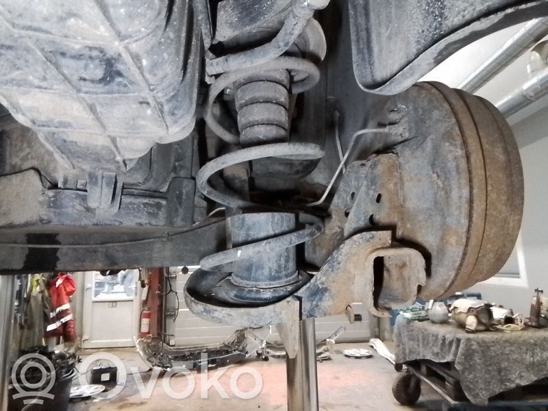 Rear coil spring   550204878R
