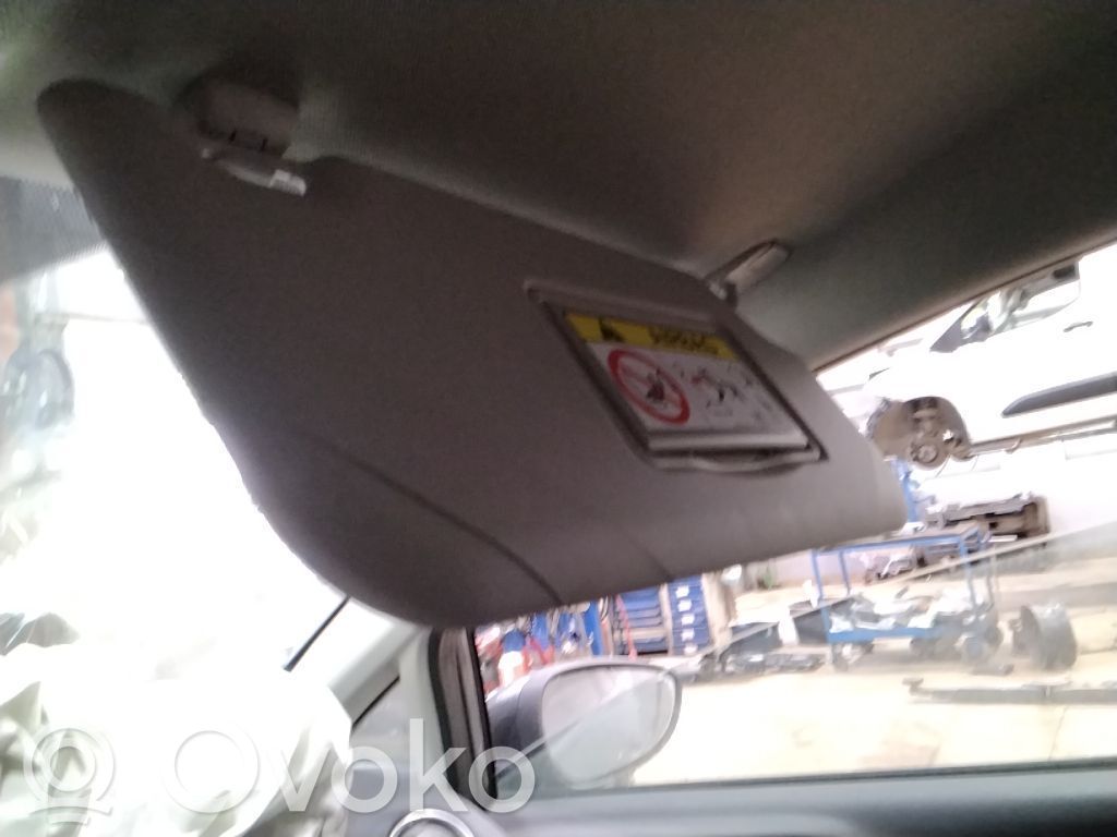 Sun visor   2019032