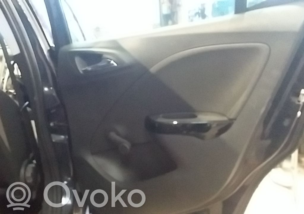 Rear door card panel trim   13403509