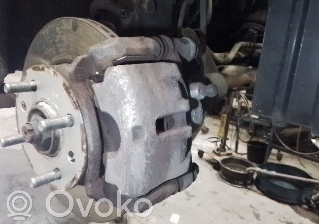Bremssattel vorne   581301Y350