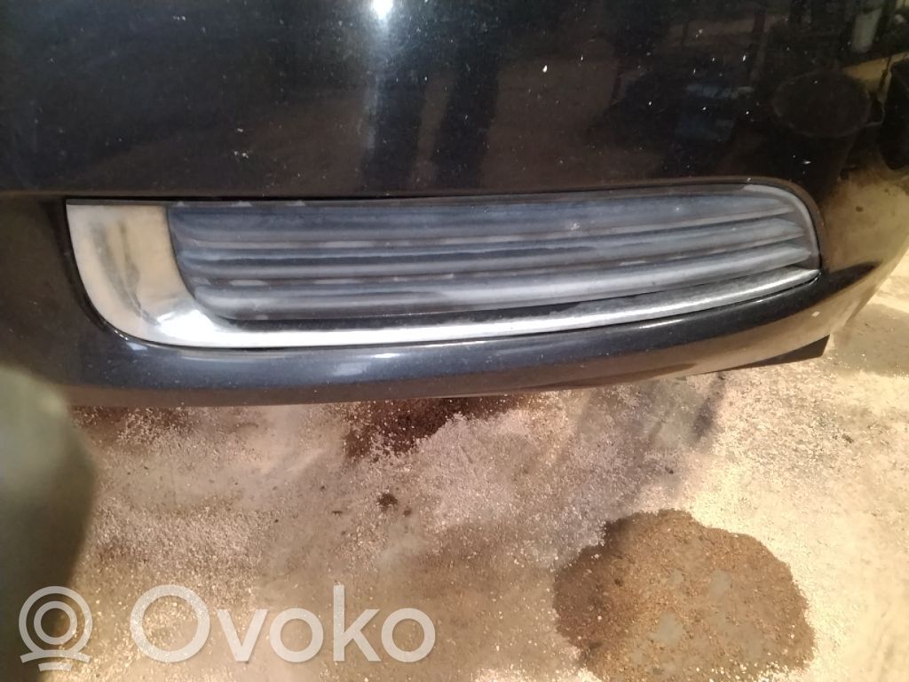 Opel Insignia A Etupuskurin ylempi jäähdytinsäleikkö 