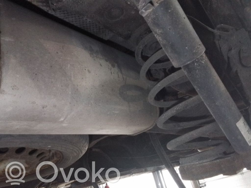 Opel Combo D Muelle espiral trasero 