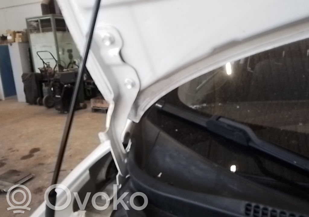 Engine bonnet/hood hinges   791201W000