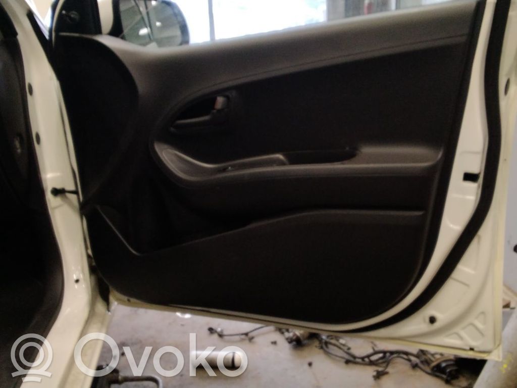 KIA Picanto Apšuvums aizmugurējām durvīm 