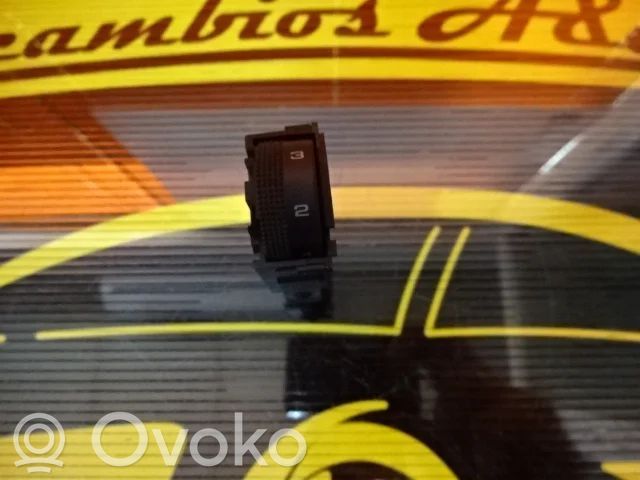 Headlight level height control switch   7M1941333A,04050711