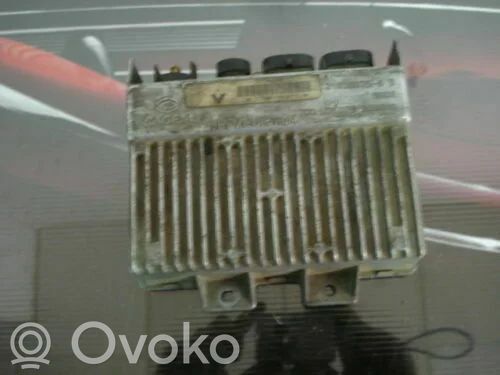 Renault Laguna I Inna część silnika 