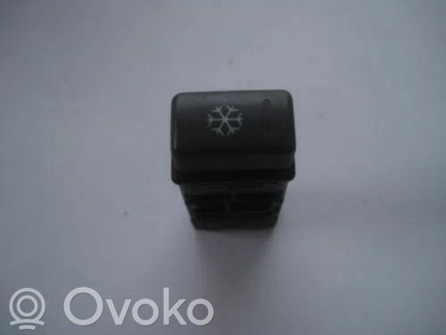 Land Rover Freelander Air conditioning (A/C) switch 