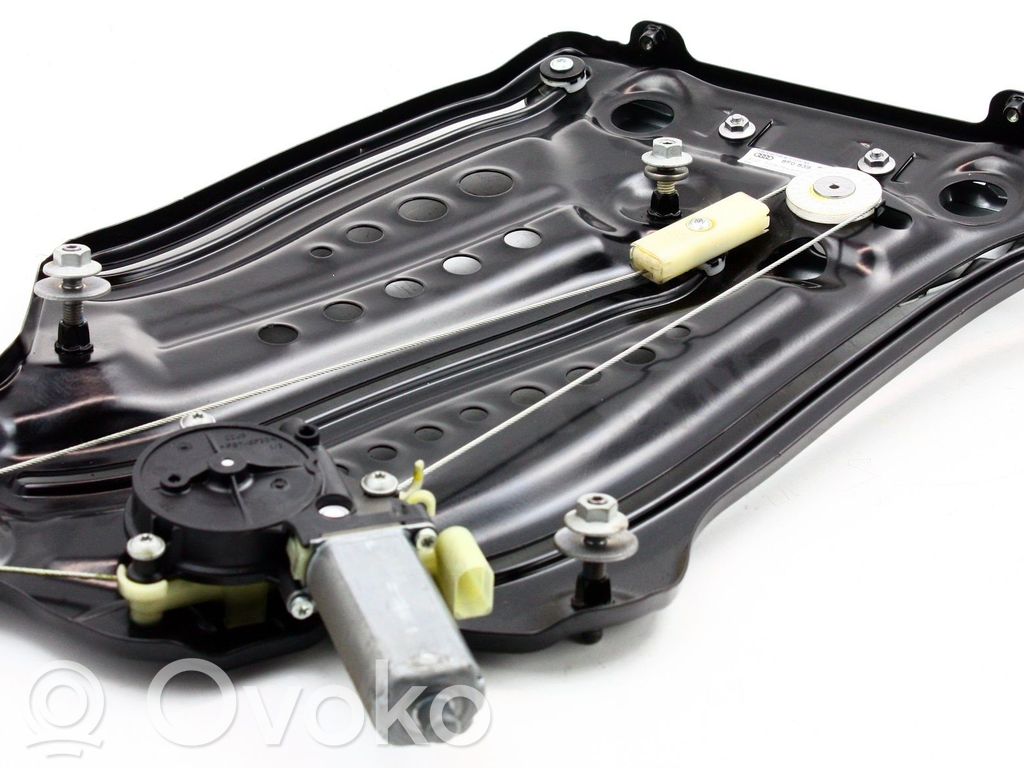 Audi A5 8T 8F Etuoven ikkunan nostin moottorilla 