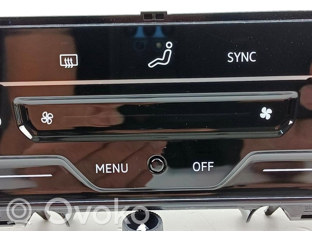 Volkswagen Arteon Console centrale, commande chauffage/clim 