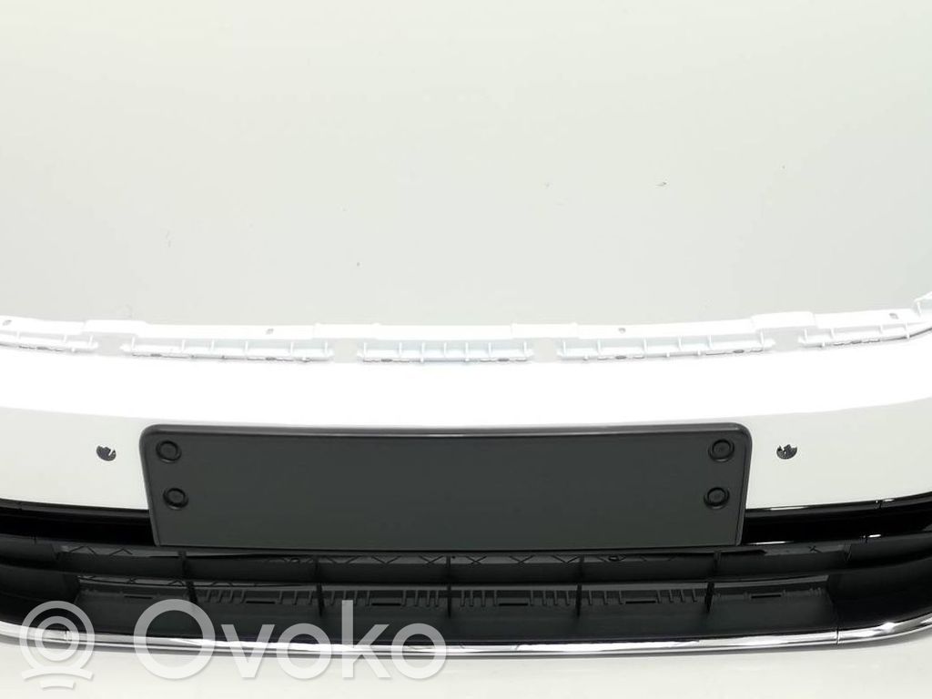 Volkswagen PASSAT B8 Front bumper 
