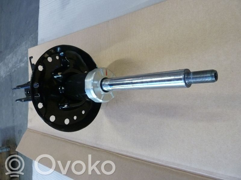 Chevrolet Orlando Priekšpusē amortizators 