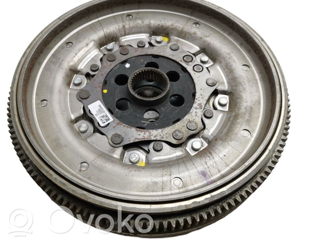 Volante bimasa   05E105266AB,05E105266AB