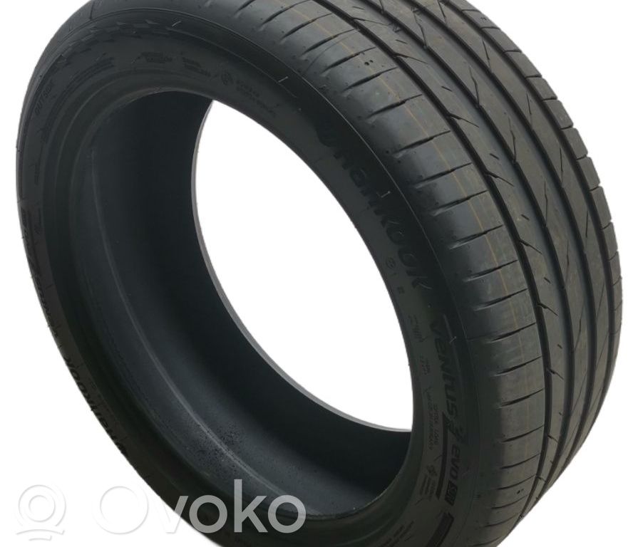 Neumático de verano R15