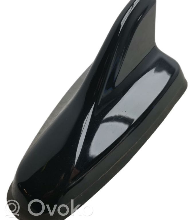 Cupra Born Radion antenni 