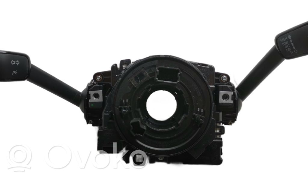 Commodo, commande essuie-glace/phare   5Q1953513AA,5Q1953513AA,5Q1953507F,5Q1953507FL,5Q1953507FN,5Q1953507FNIGI,5Q1953507H,5Q1953513AE,5Q1953513AEIGI,5Q1953549G