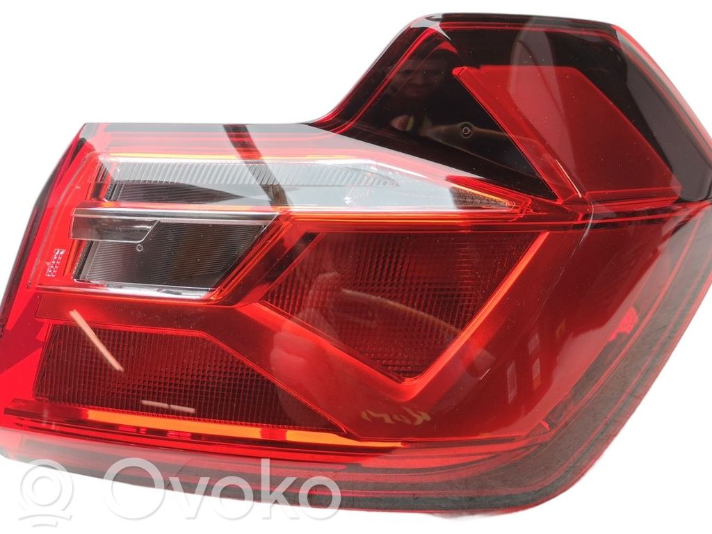 Rear/tail lights   82A945070A,82A945070A,82A945070