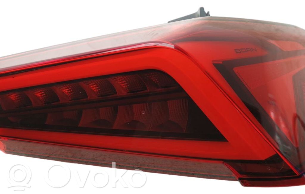 Cupra Born Rear/tail lights 