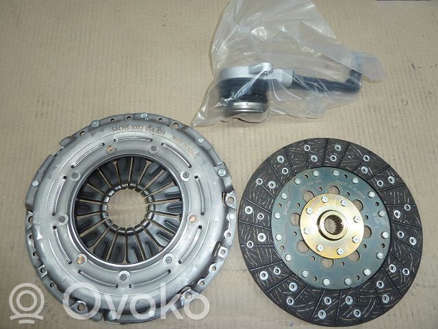 Hyundai i30 Kit ambreiaj 