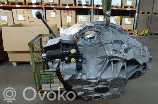 Manualna 5-biegowa skrzynia biegów   72400120164964KG,A2463703502