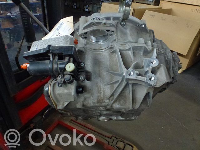 Manualna 5-biegowa skrzynia biegów   72400220262385KG,A2463703602